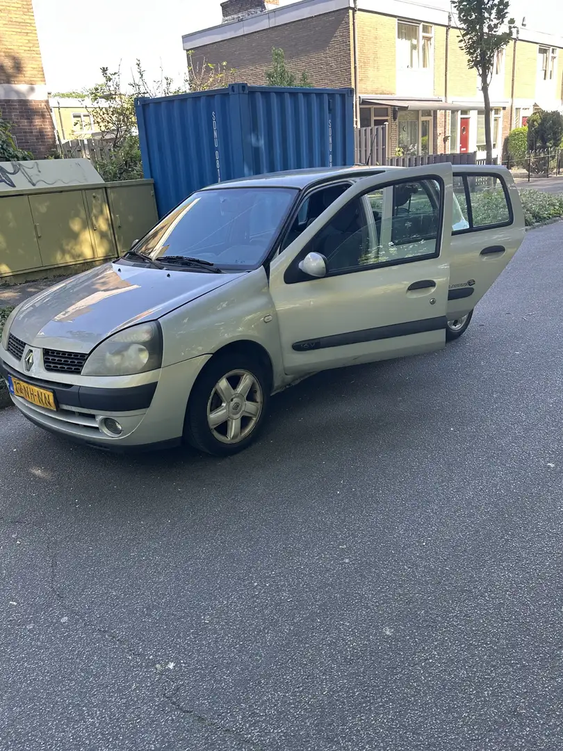 Renault Clio 1.2-16V Dynamique Grijs - 1