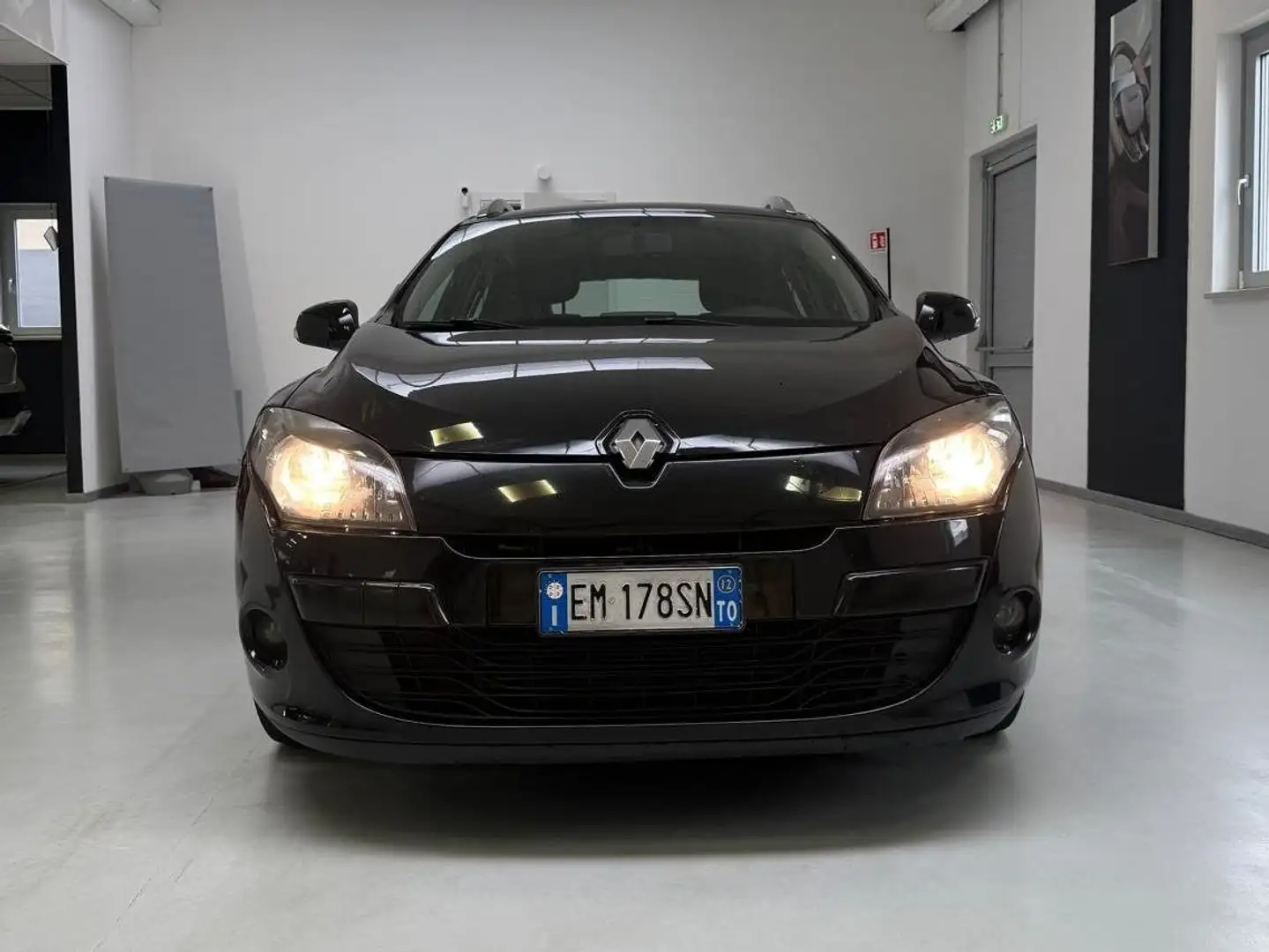 Renault Megane Megane III 2008 SporTour SporTour 1.9 dci Gt Line Schwarz - 1