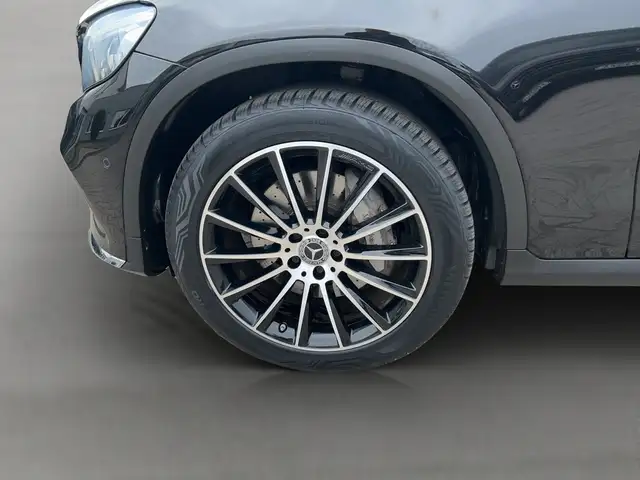 Mercedes-Benz GLC view 15