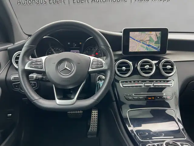 Mercedes-Benz GLC view 9