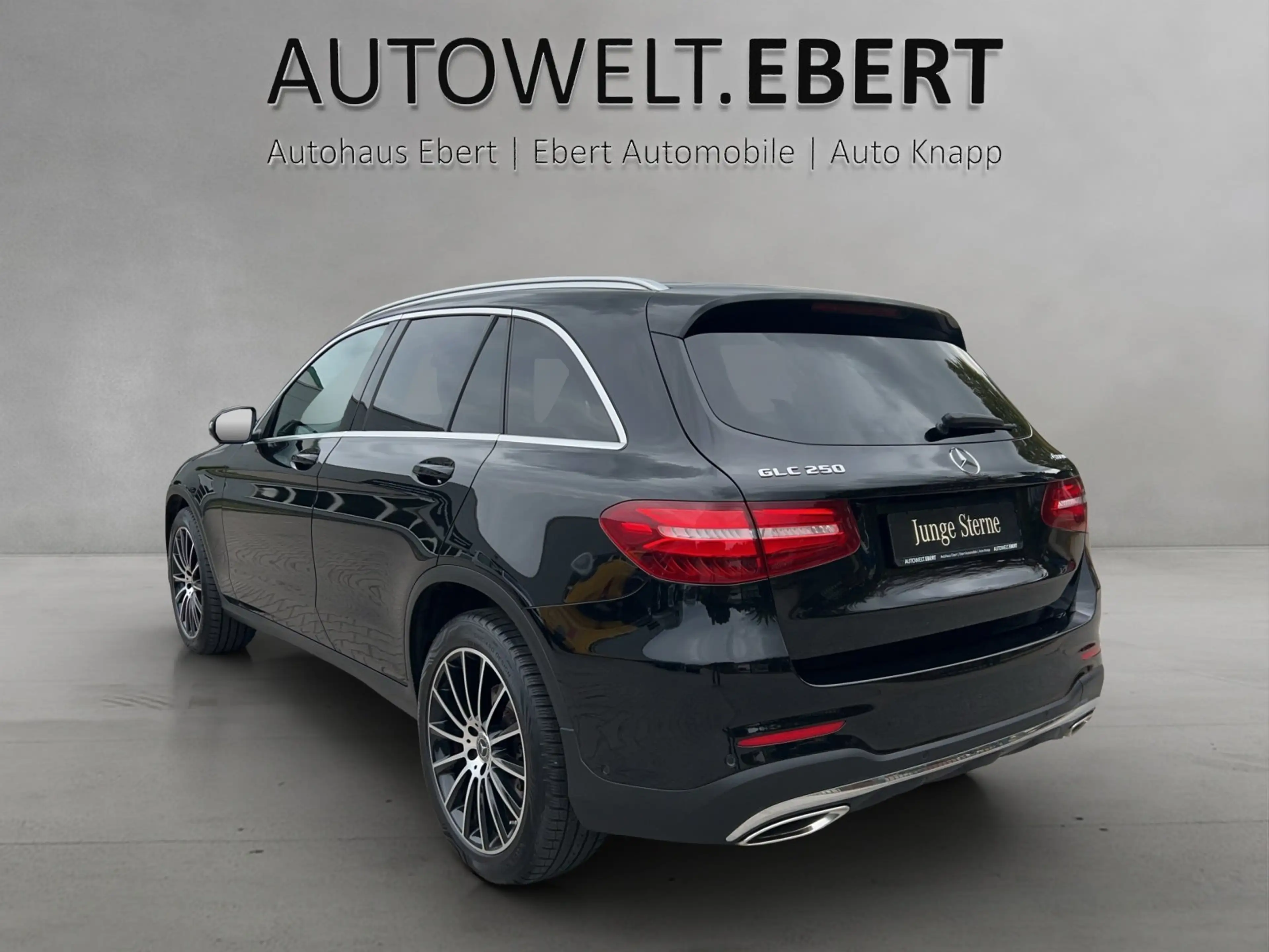 Mercedes-Benz GLC 250 GLC250 4M AMG Pano ILS Business+ el.Heckkl Kamra — photo 3