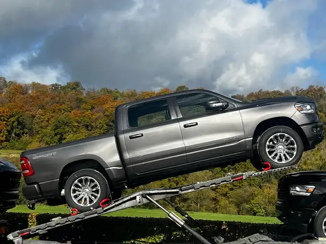 Dodge RAM 1500 5.7 V8 Laramie Sport + LPG