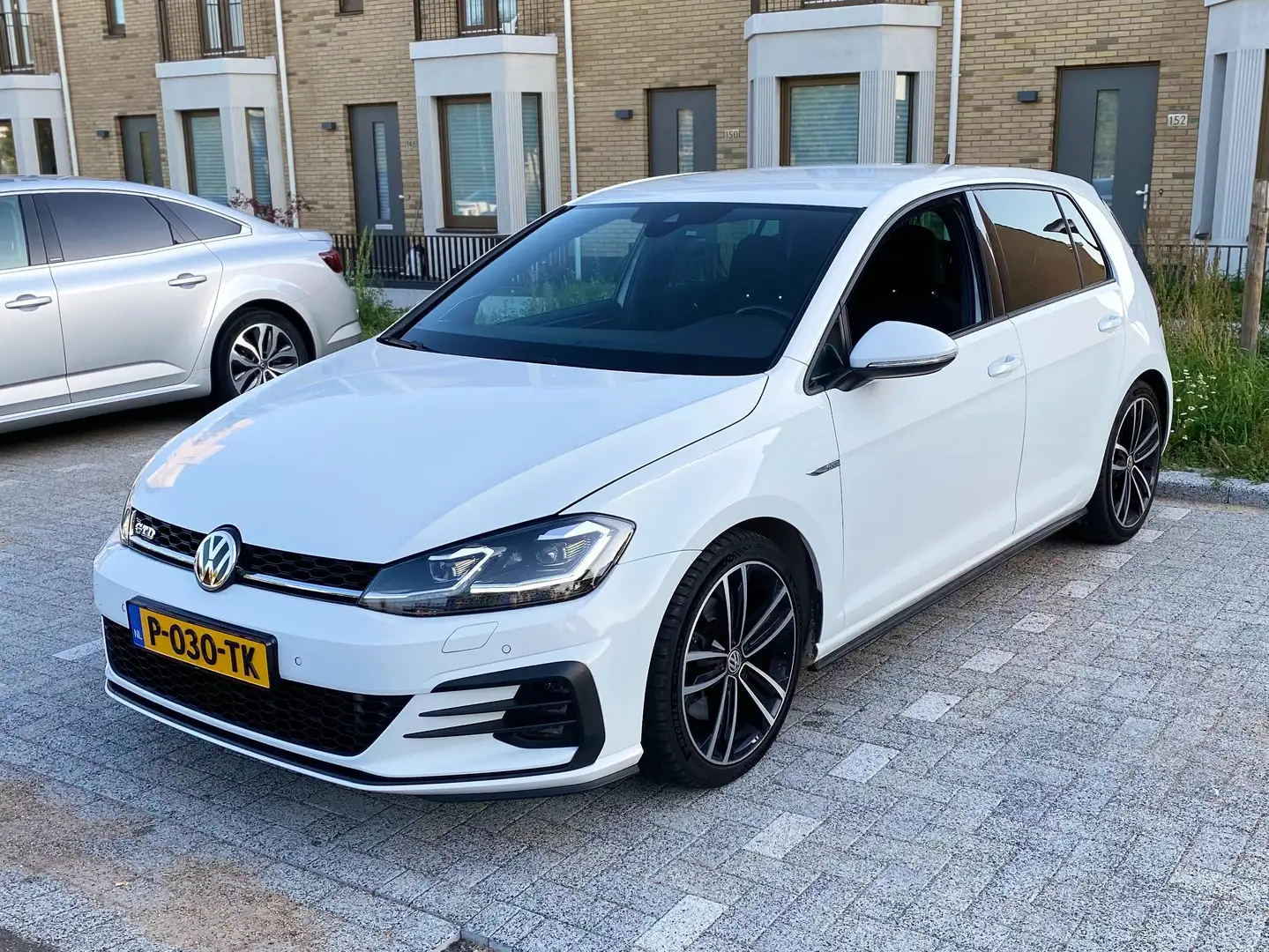 Volkswagen Golf Golf 2.0 TDI GTD Wit - 1