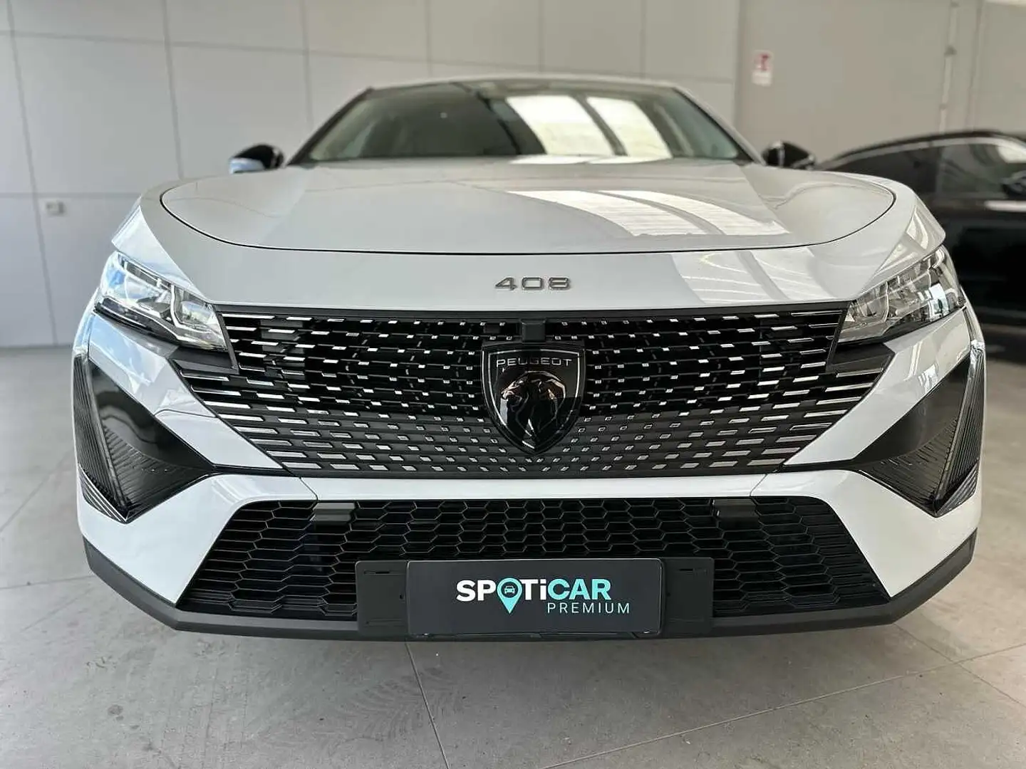 Peugeot 408 Hybrid 136 e-DCS6 Allure Bianco - 2