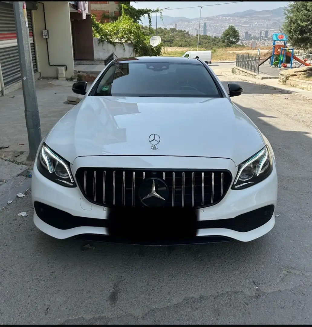 Mercedes-Benz E 350 d 9G-TRONIC Avantgarde COMAND Weiß - 2