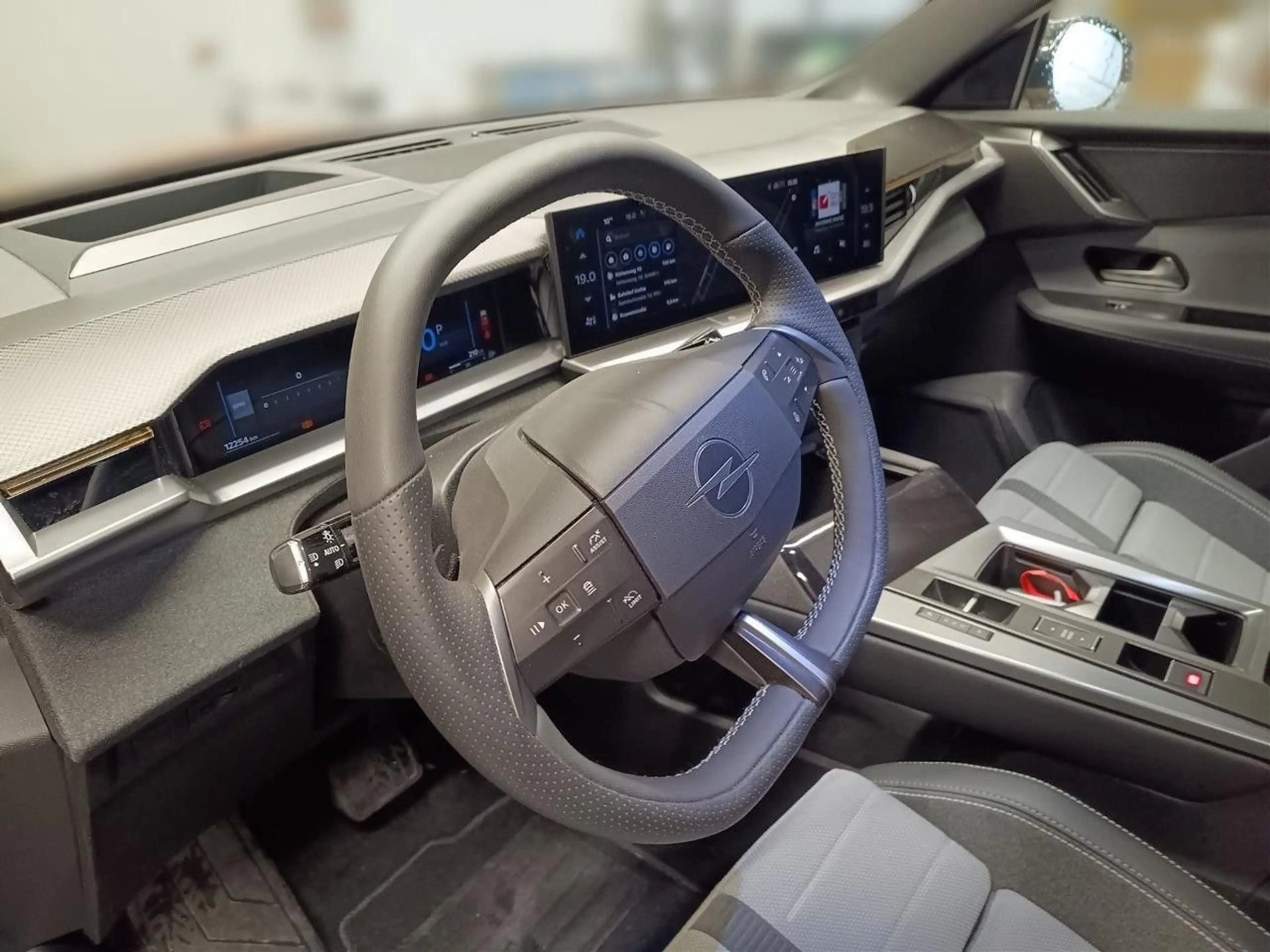 Opel Grandland X Grandland Hybrid GS 145PS 6G-DSG*AHK*HUD*MATRIX* — photo 12