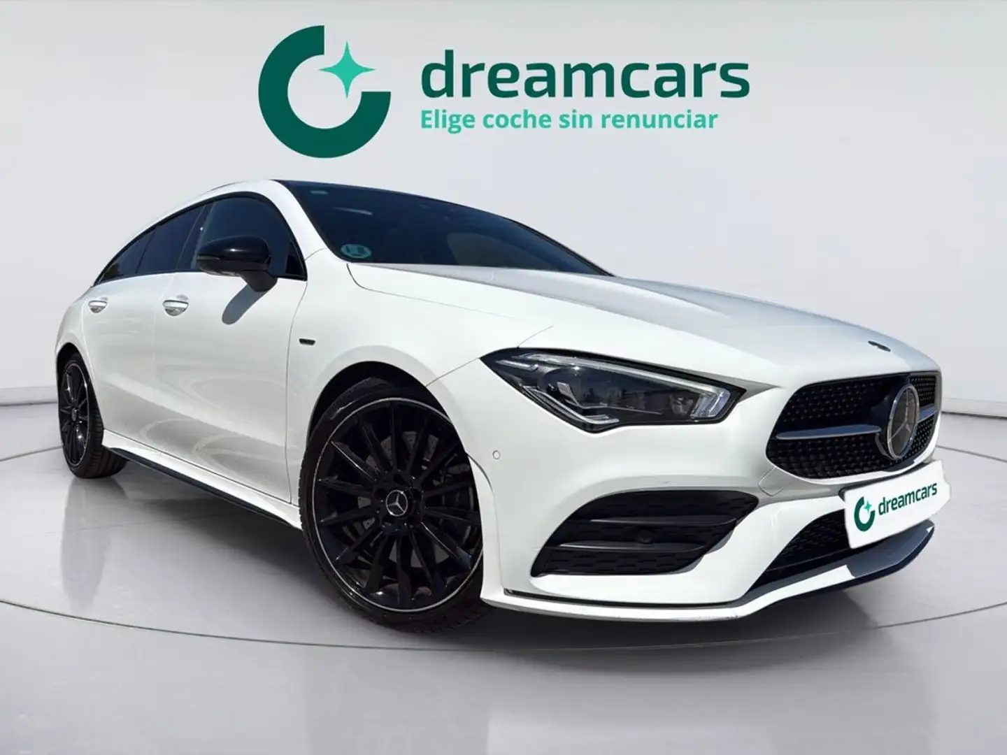 Mercedes-Benz CLA 250 Shooting Brake 4M 7G-DCT Blanco - 2