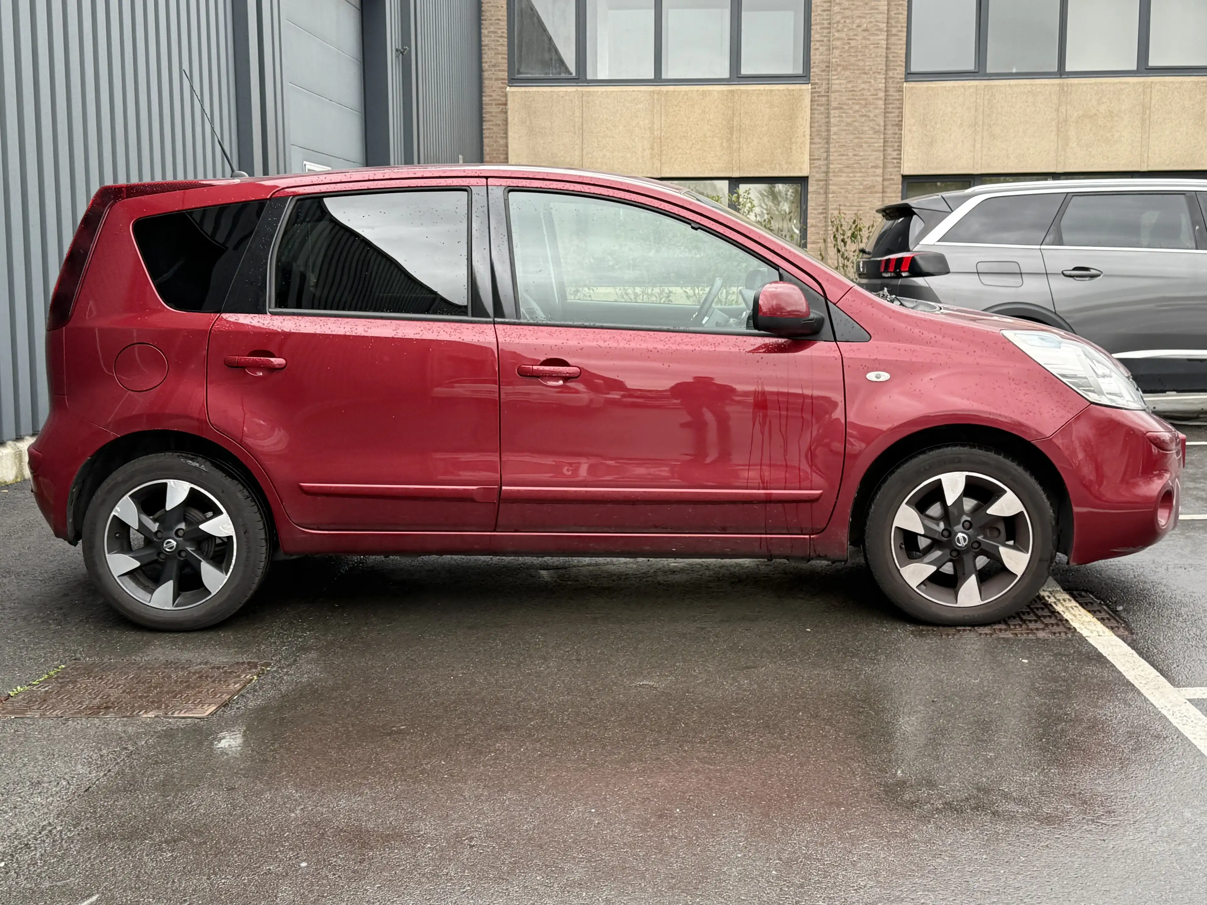 Nissan Note Note 1.6i Connect Edition — photo 5