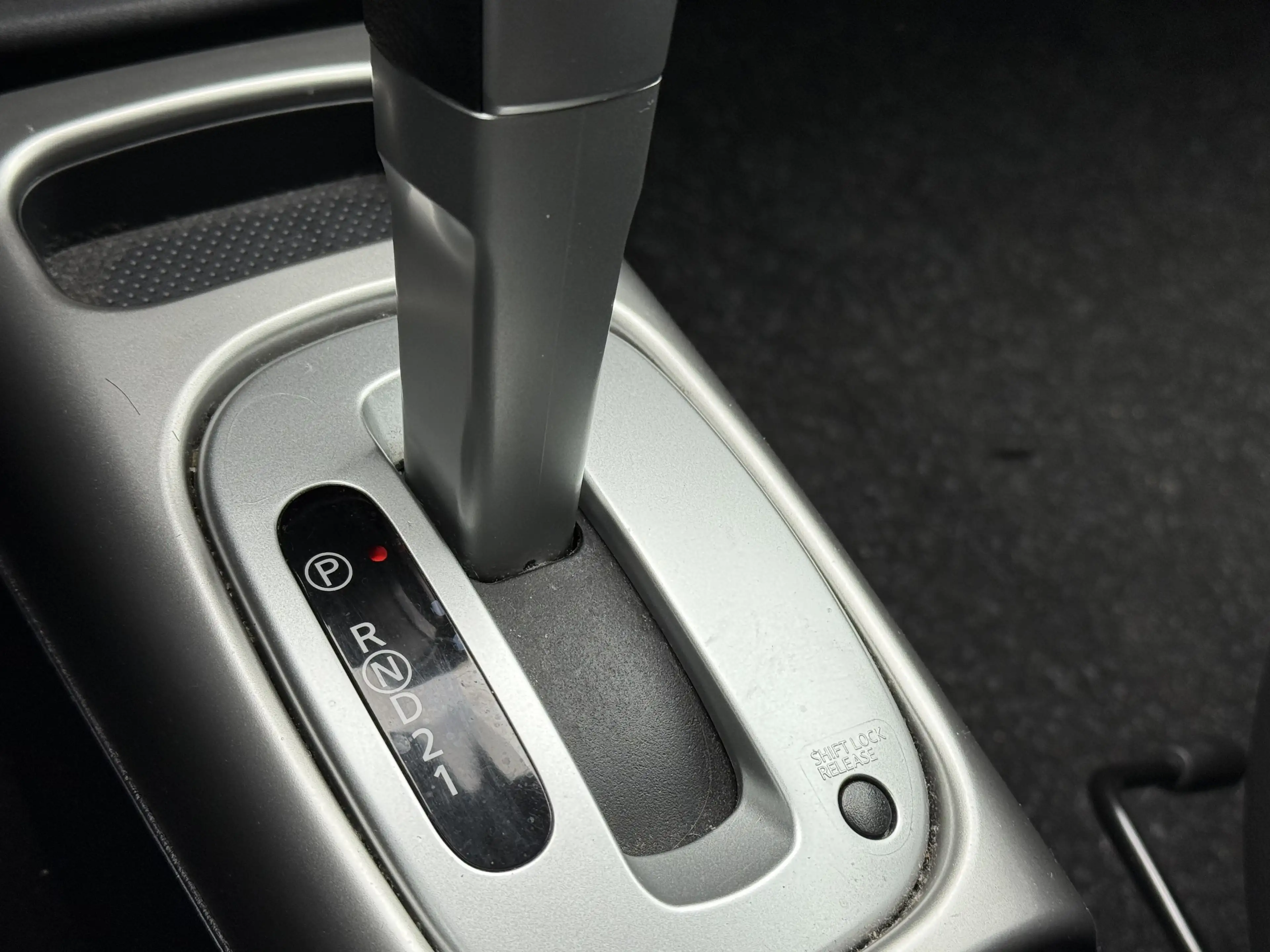 Nissan Note Note 1.6i Connect Edition — photo 15