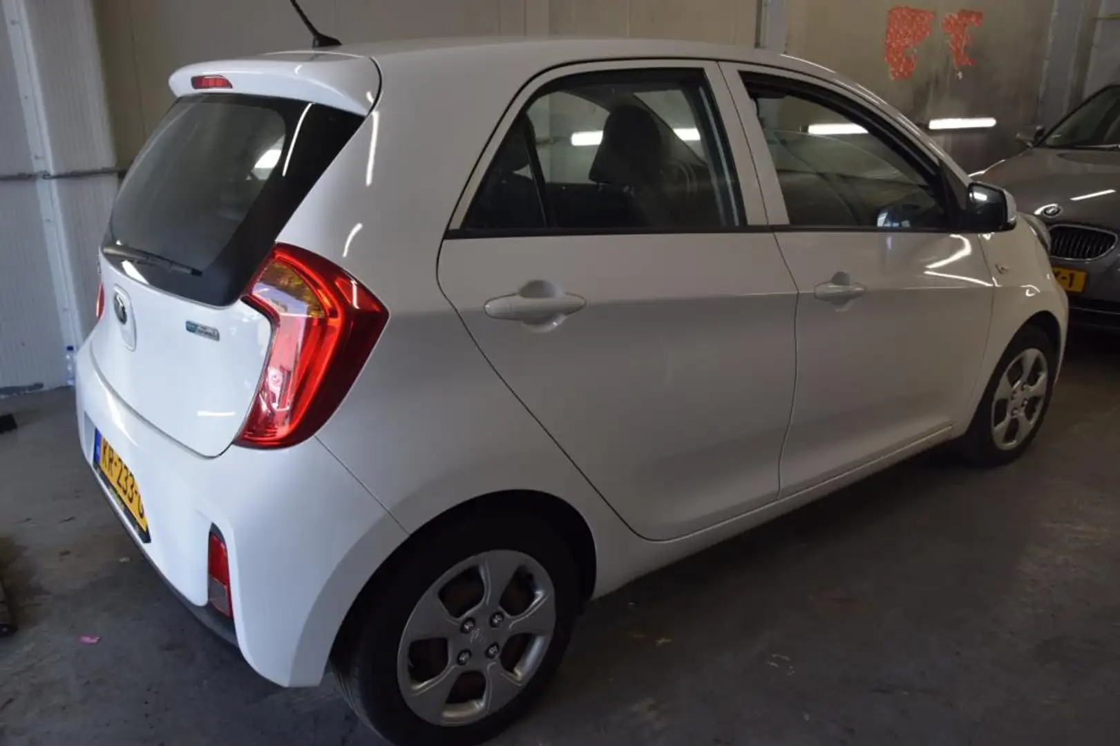 Kia Picanto 1.0 CVVT Summer Edition Wit - 2