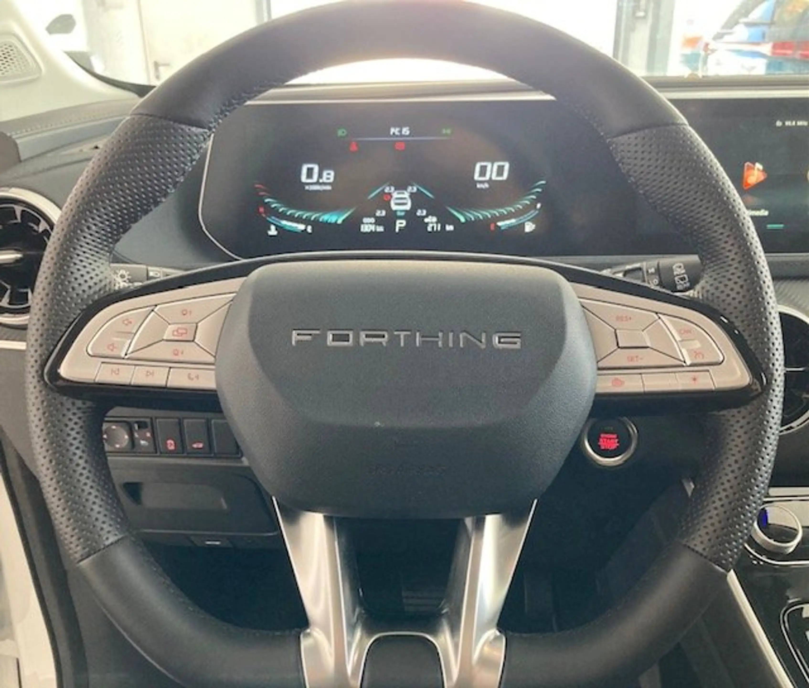 Forthing T5 Evo Forthing 5/LED/360° Kamera/SHZ/Panoramaglasdach — photo 14