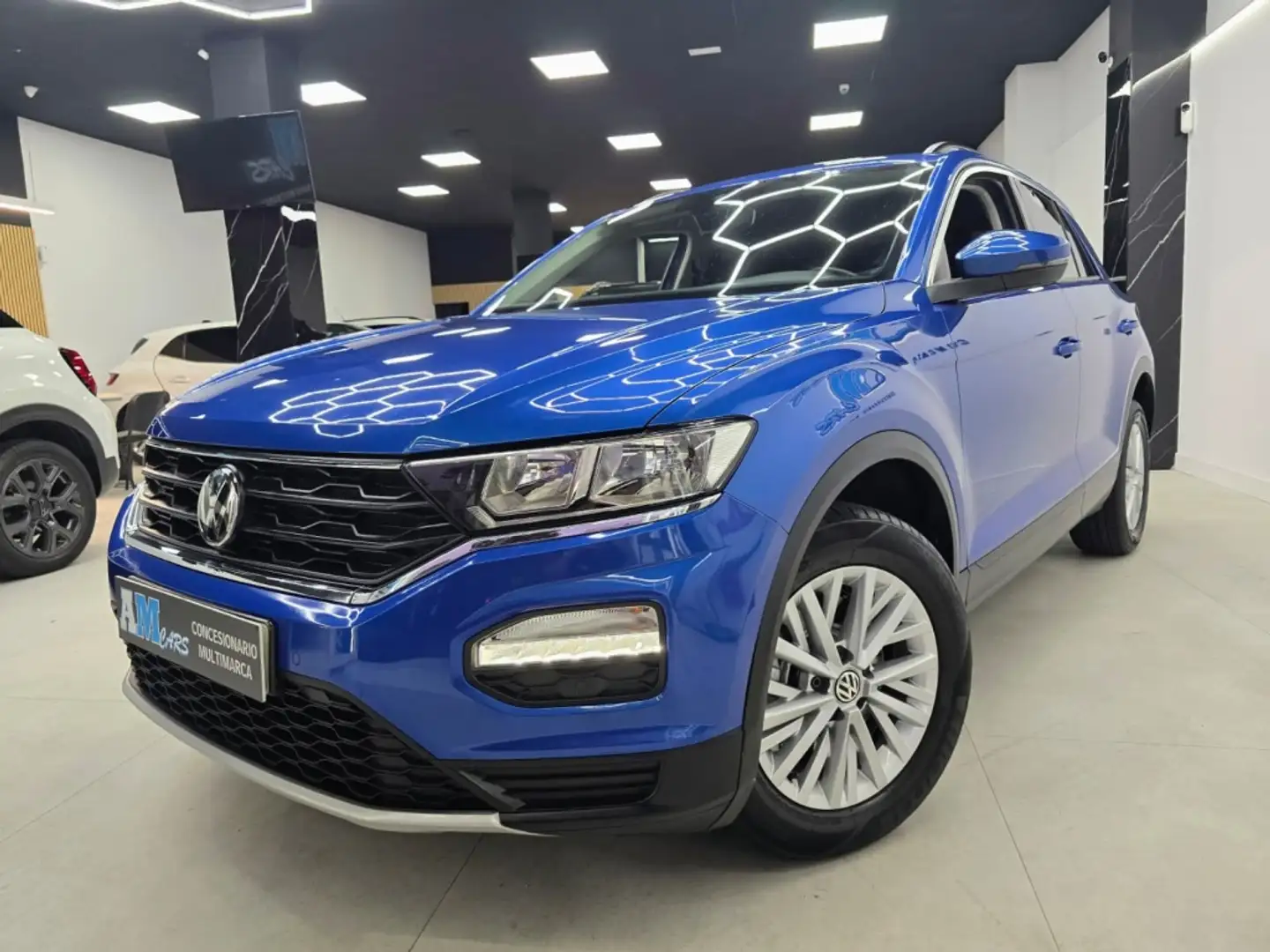 Volkswagen T-Roc 1.0 TSI Advance Azul - 2