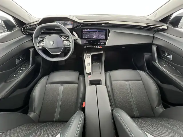 Peugeot 308 view 6