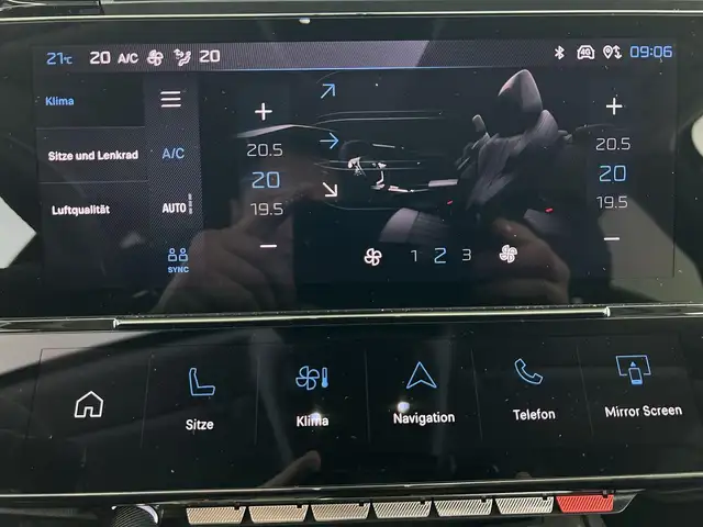 Peugeot 308 view 12