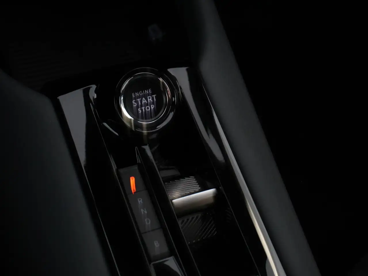 Alfa Romeo Junior 2025 — фото 15