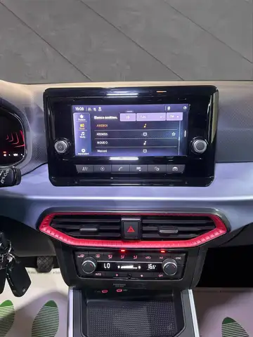 Seat Arona view 10