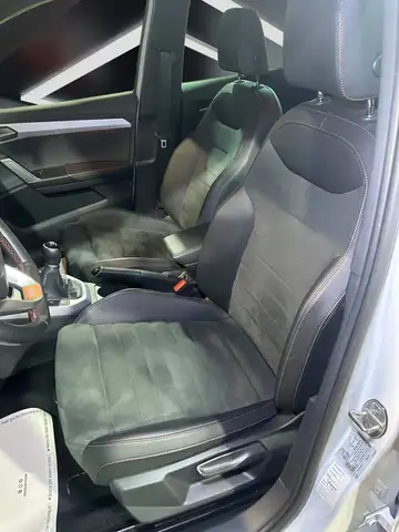 Seat Arona view 11