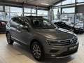 Volkswagen Tiguan Allspace Tiguan 2,0 TDI SCR 4Motion Allspace DSG *AHK*Pa... Grau - thumbnail 3