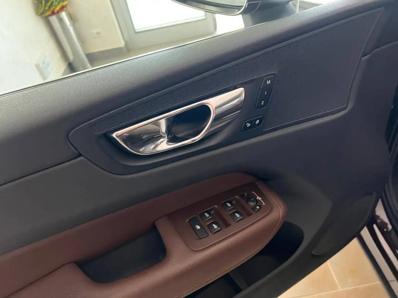 Volvo XC60 II 2018 2.0 b4 Inscription awd auto my20, миниатюра 23