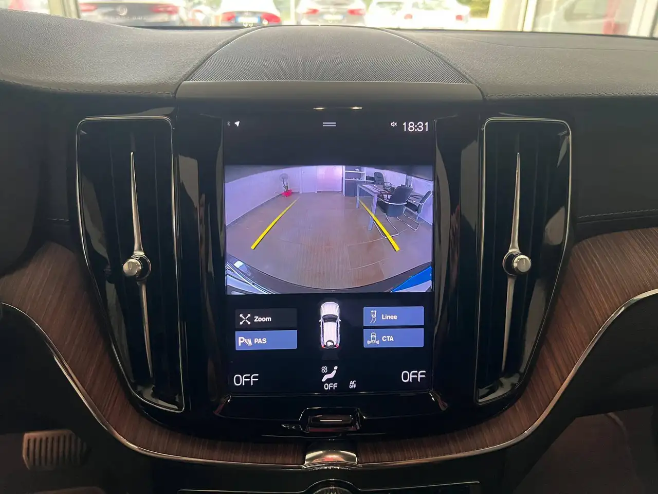 Volvo XC60 II 2018 2.0 b4 Inscription awd auto my20, миниатюра 22