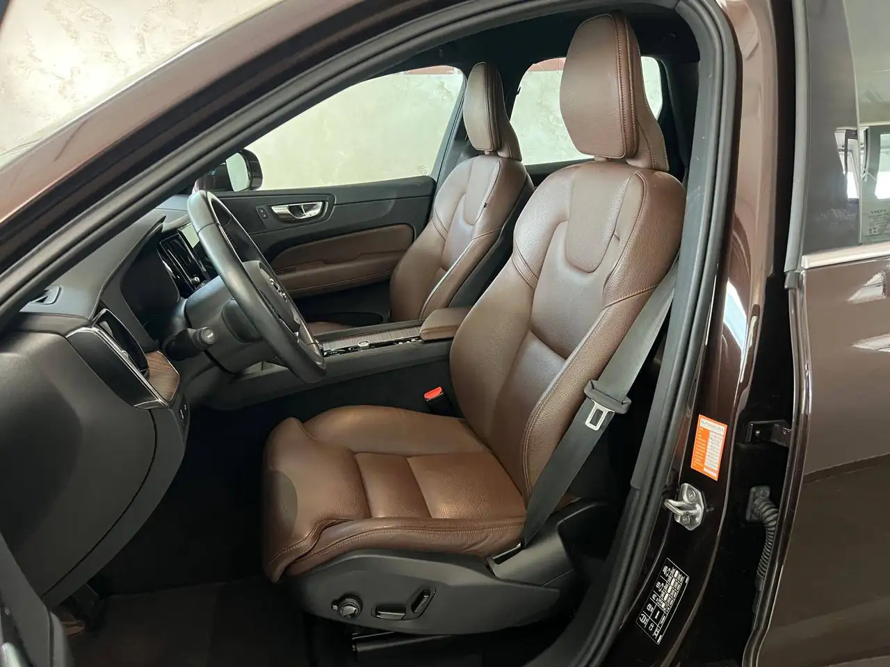 Volvo XC60 II 2018 2.0 b4 Inscription awd auto my20, миниатюра 24