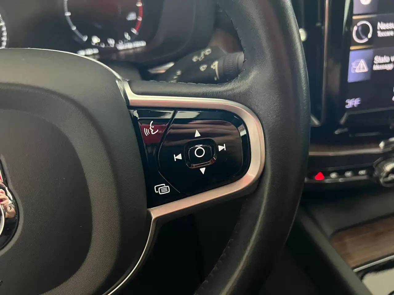 Volvo XC60 II 2018 2.0 b4 Inscription awd auto my20, миниатюра 11