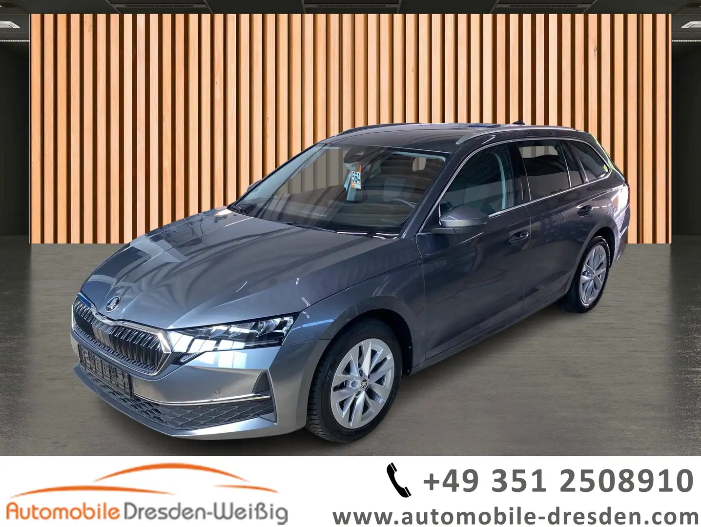 Skoda Octavia Combi 2.0 TDI DSG Selection Facelift*AHK Grau - 1