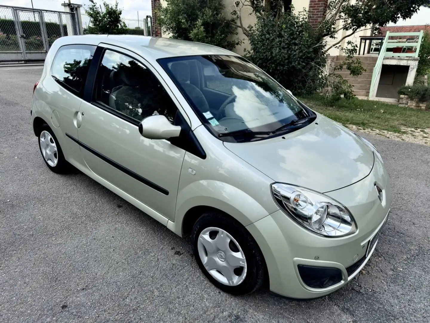 Renault Twingo II 1.2 16V BVA Vert - 2