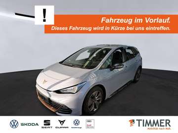 62 kWh +LED +ACC +RKAM +NAVI +18" +CARPLAY +DAB +