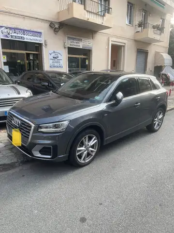 Audi Q2 2.0 TDI quattro S tronic Design