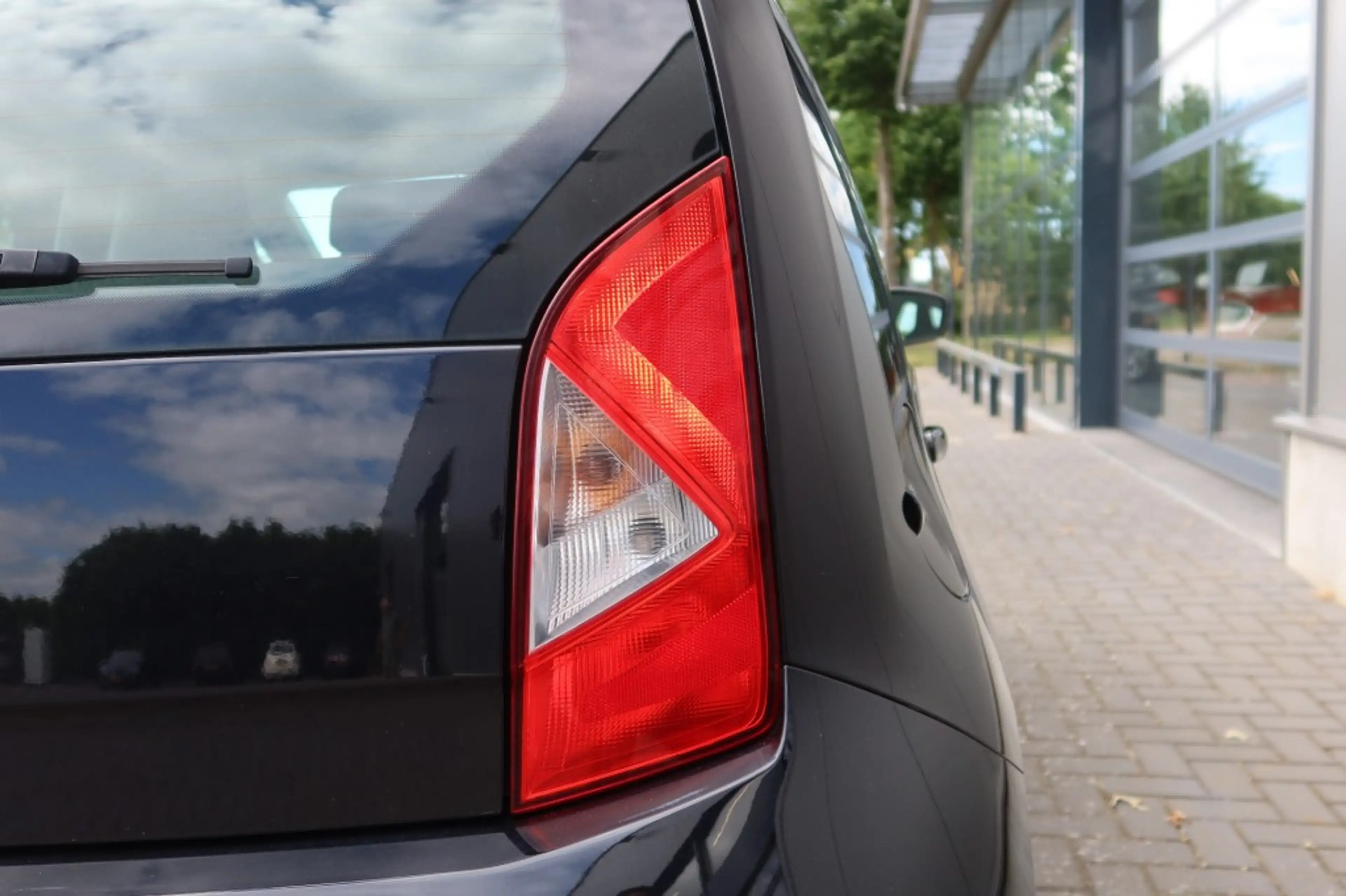 SEAT Mii 1.0 FR Connect Airco — photo 13