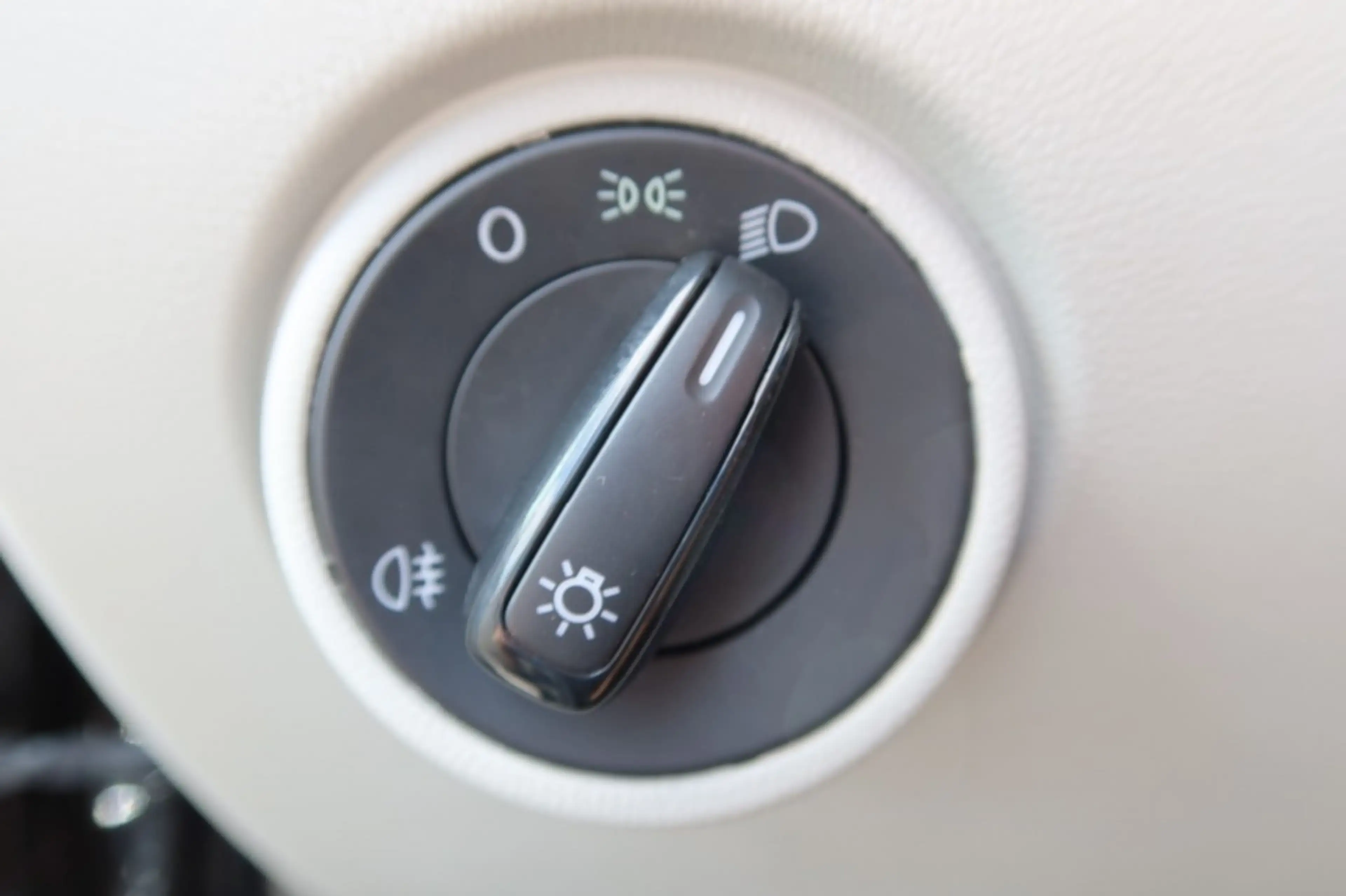SEAT Mii 1.0 FR Connect Airco — photo 9