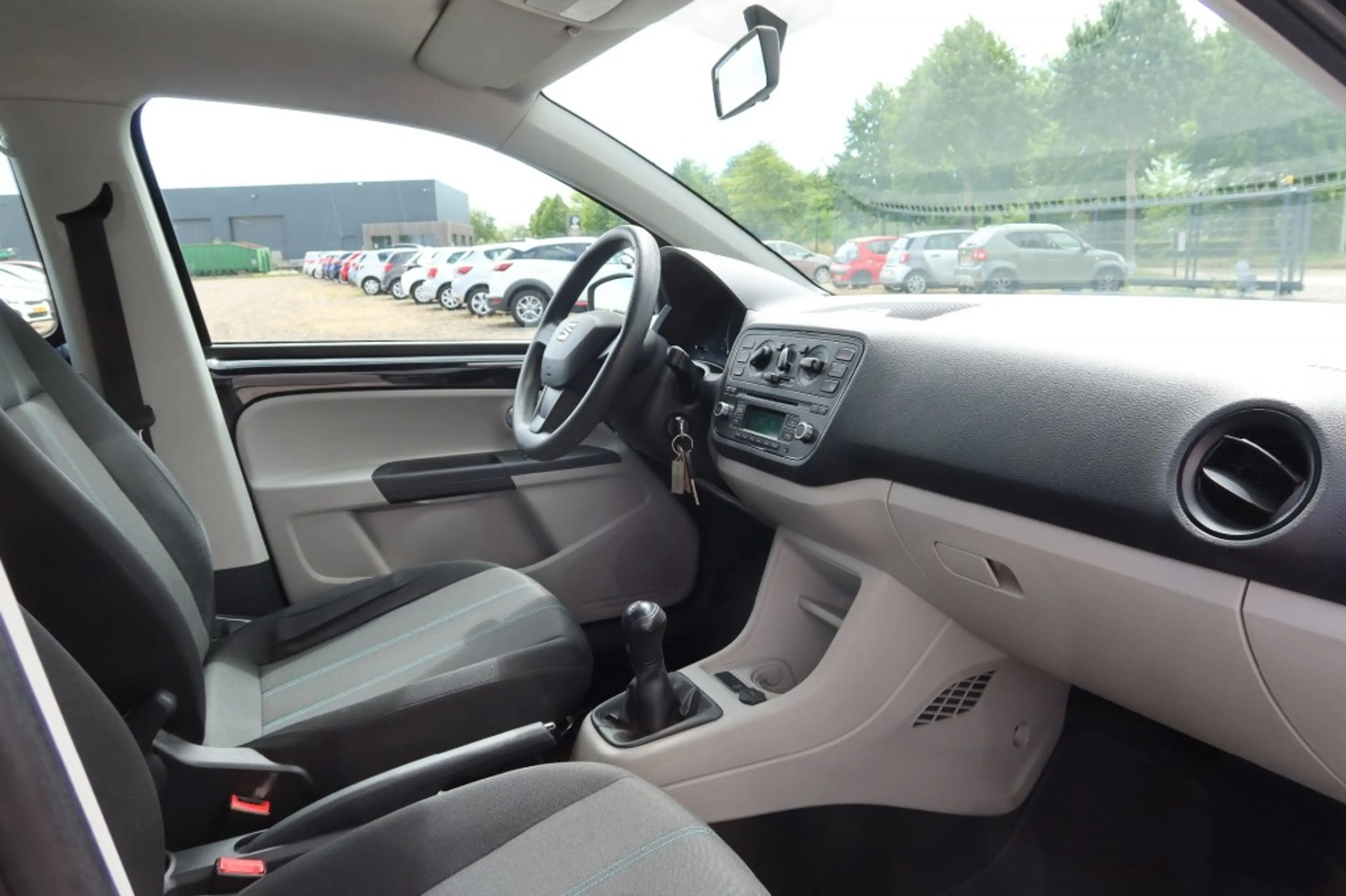 SEAT Mii 1.0 FR Connect Airco — photo 7