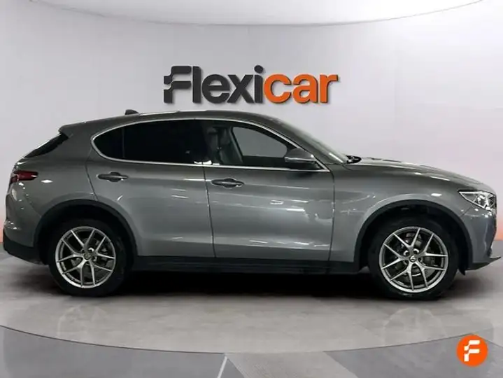 Alfa Romeo Stelvio 2.0 First Edition Q4 2017, foto 5
