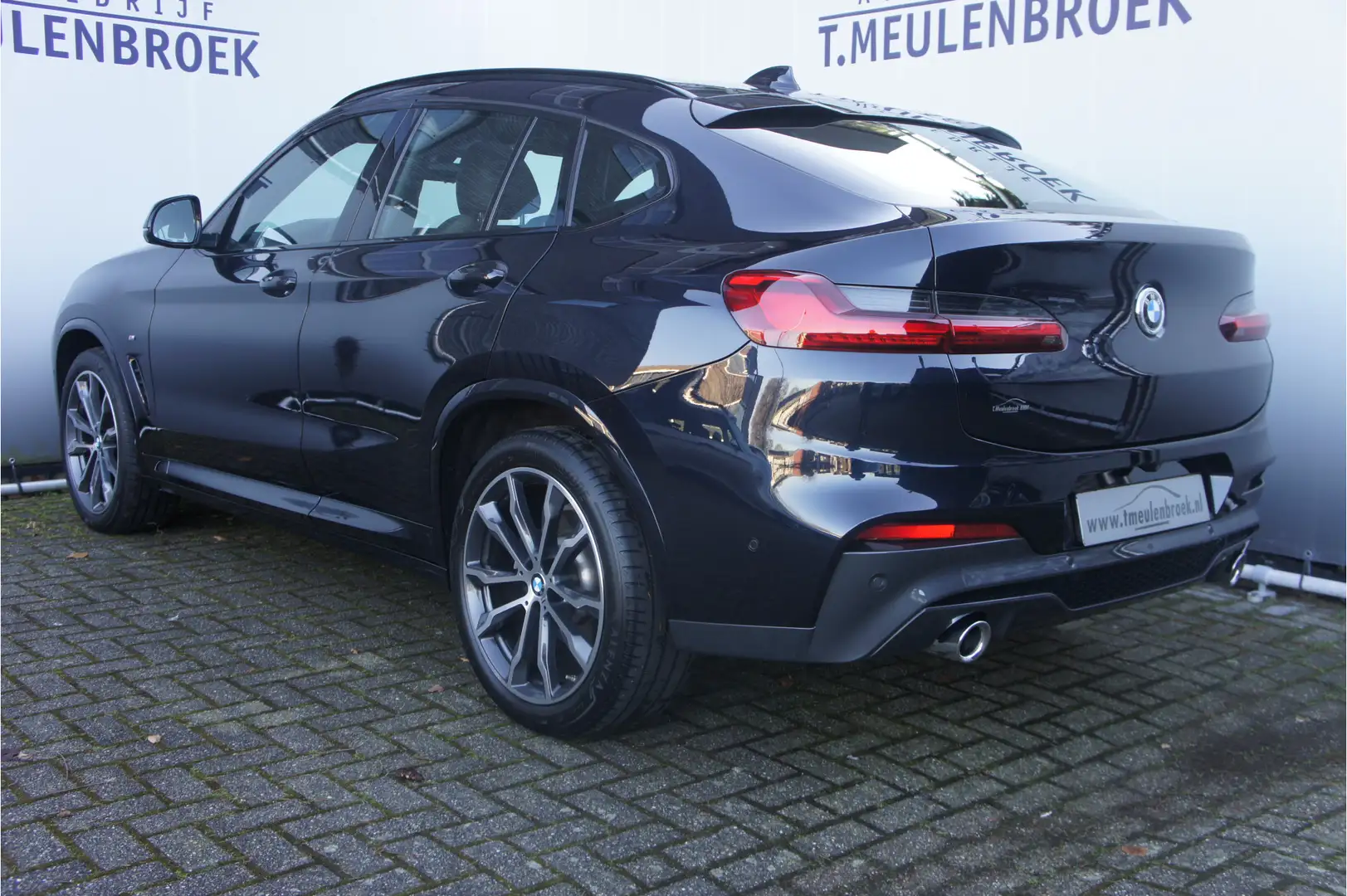 BMW X4 xDrive20d High Executive M sport, panoramadak, Hea Negro - 2