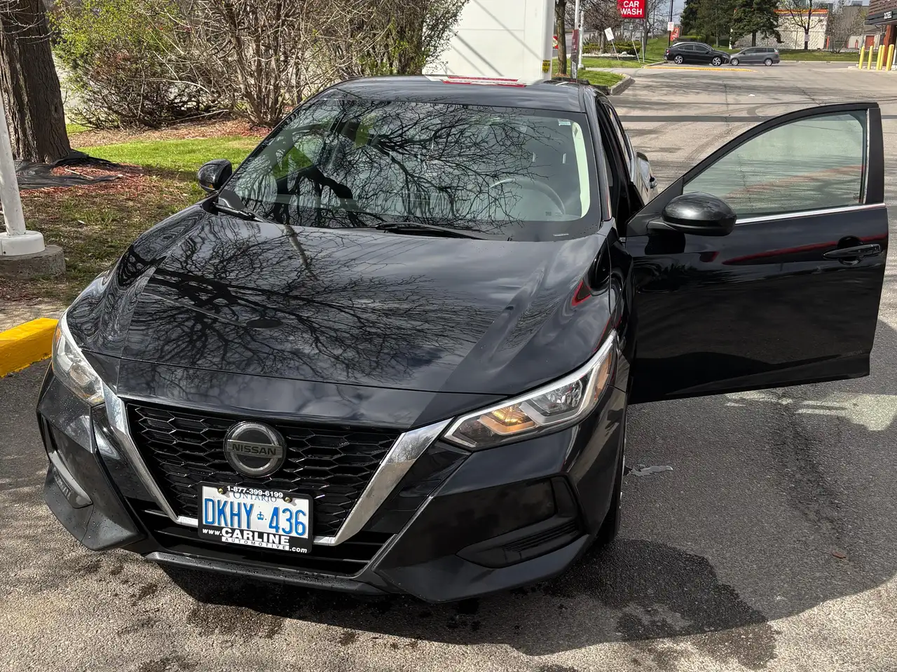 Nissan Sentra снимка Nissan Sentra
