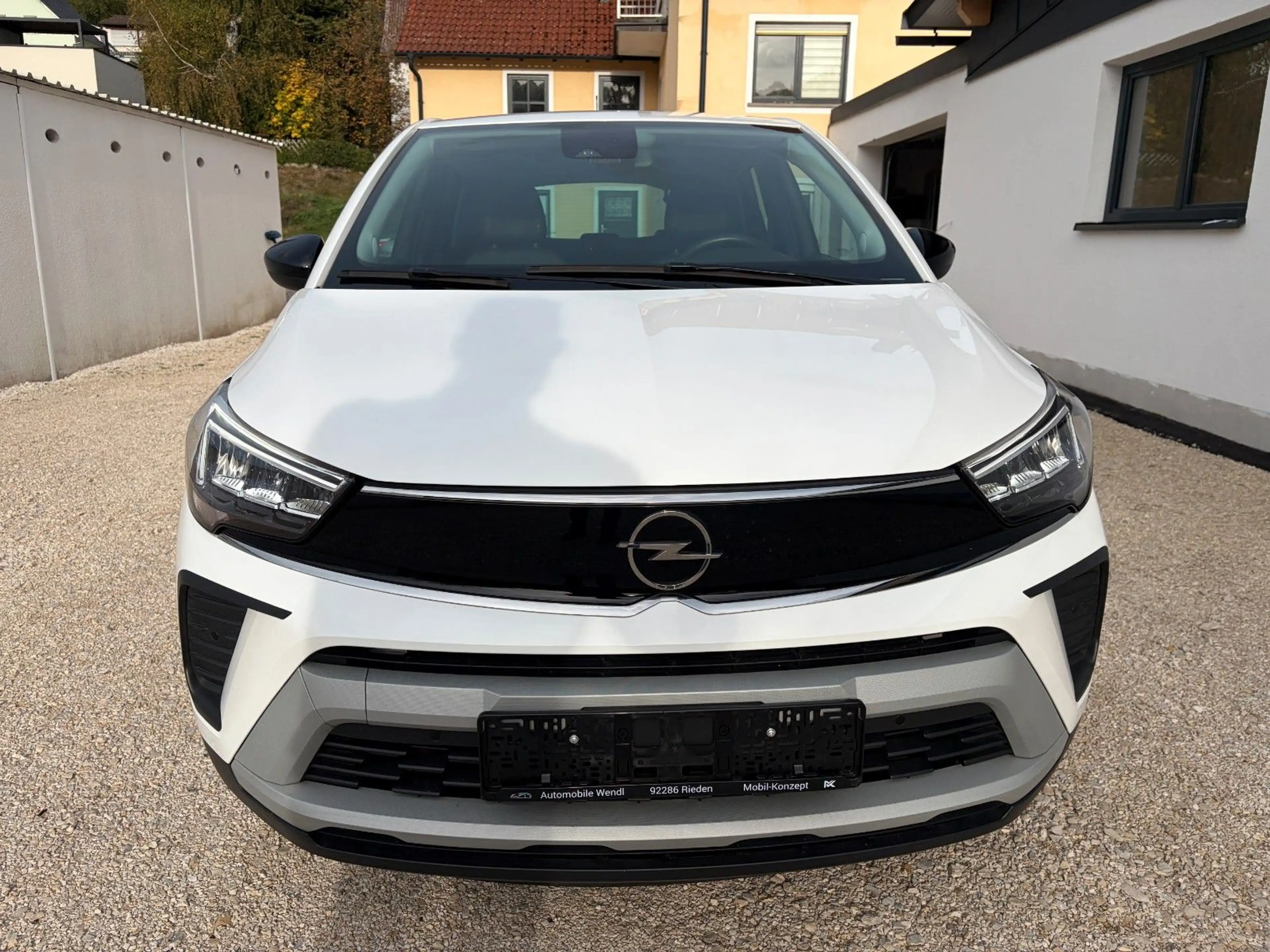 Opel Crossland X Elegance Automatik 1.2 Turbo — photo 3