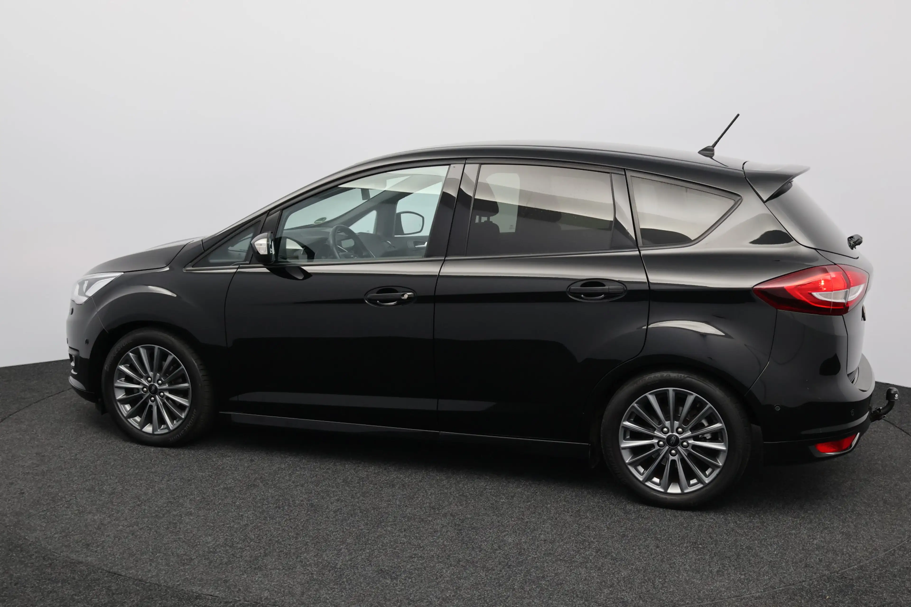 Ford C-Max 1.0 Titanium Sport/ 17'' LMV/ Bi-Xenon/ Voorruitve — photo 3