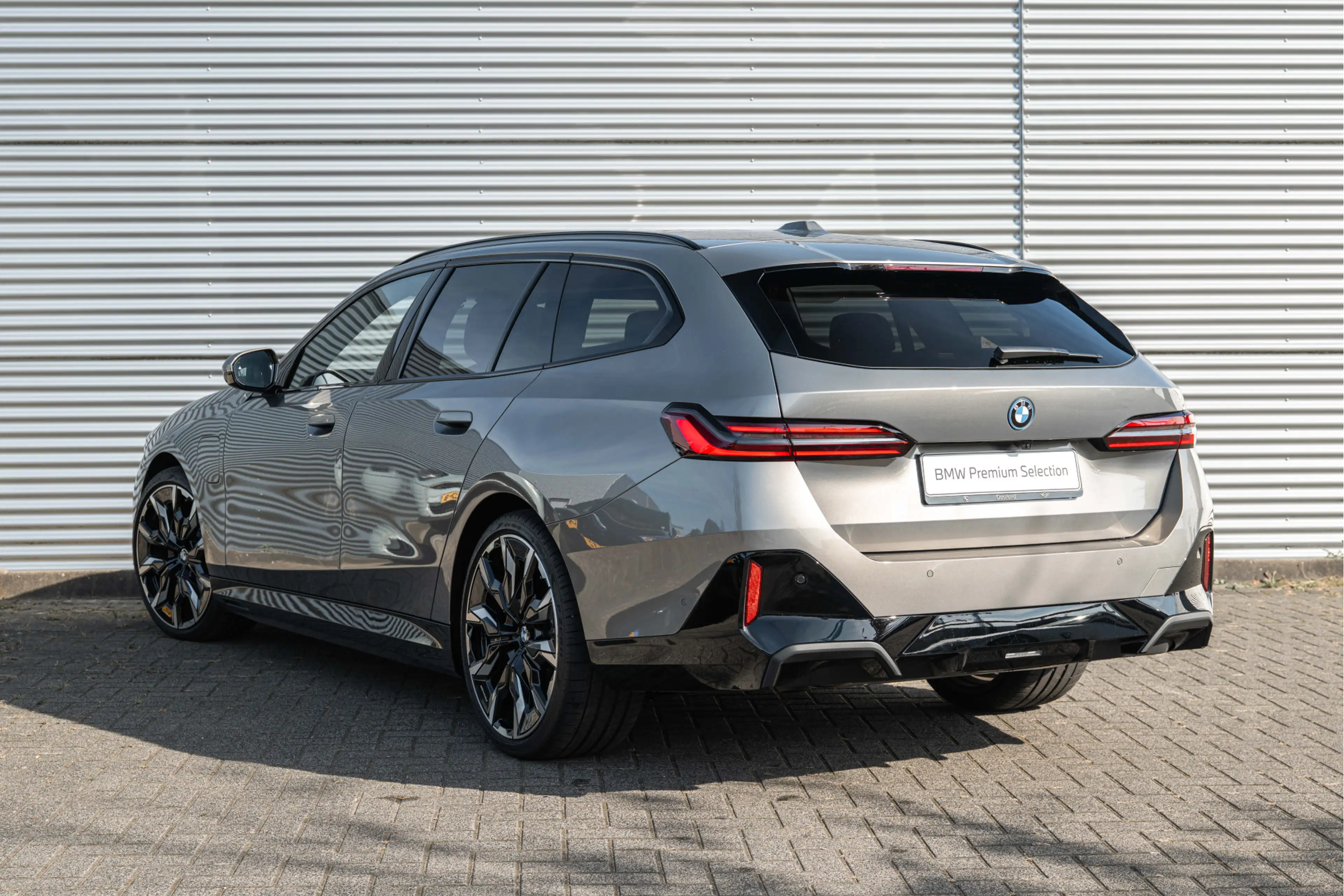 BMW 530 5 Serie Touring 530e M Sport Automaat / Panoramada — photo 6
