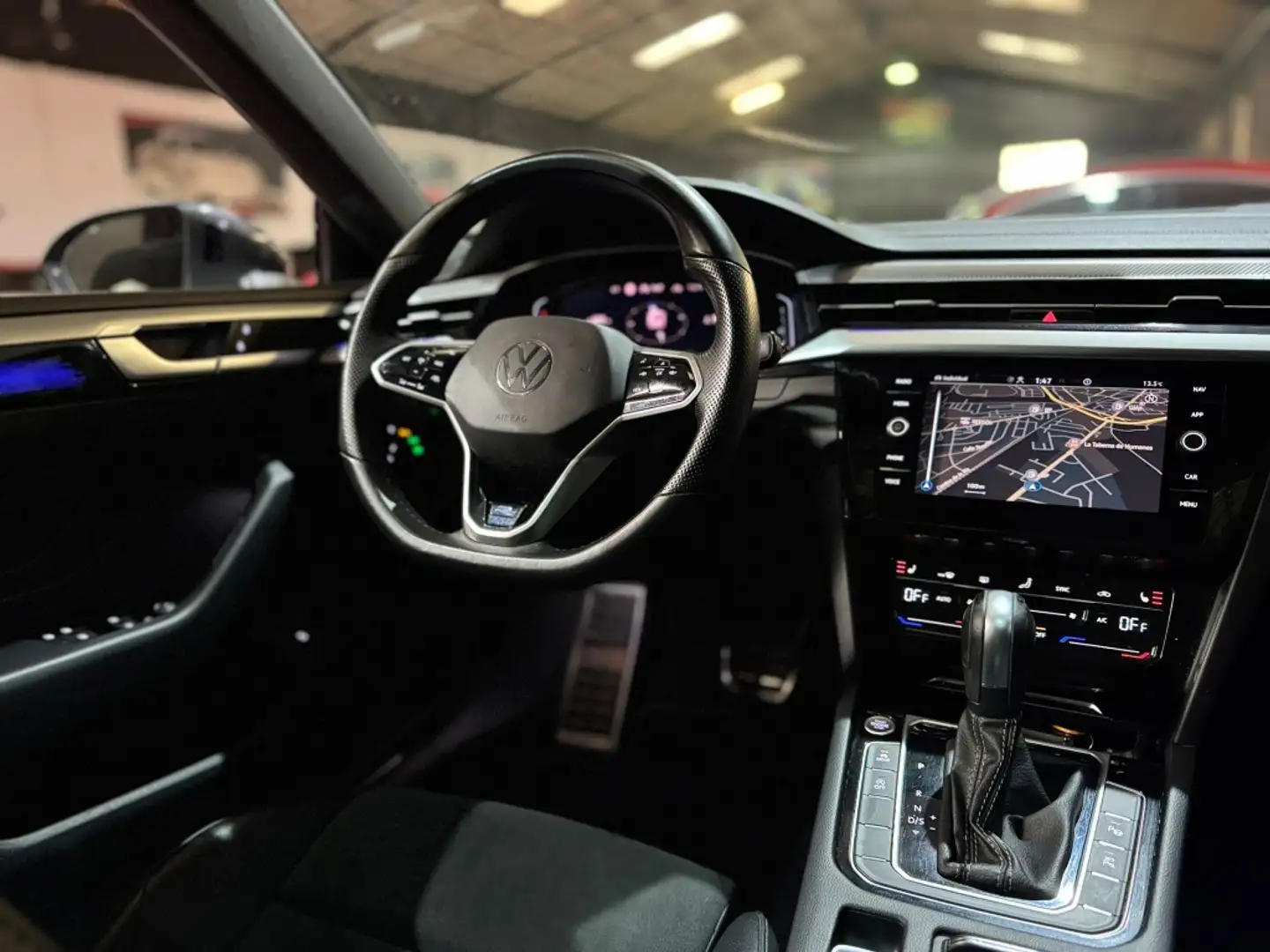 Volkswagen Arteon 2.0TDI R-Line DSG7 147kW Gris - 2