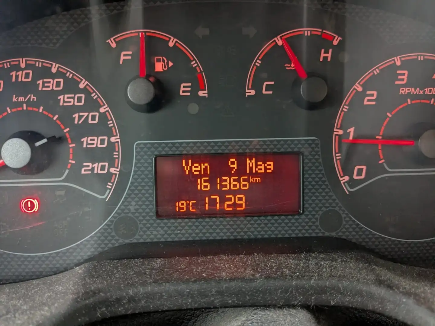 Fiat Qubo 1.3 mjt 16v Active E5+ - 1