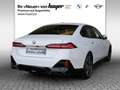 BMW 520 d xDrive Limousine M Sportpaket Head-Up DAB Weiß - thumbnail 2