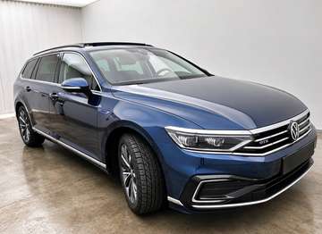 GTE 1.4 eHybrid FULL LEDER PANORAMISCH OPEN DAK TREKHAAK LIGHT PACK ADAPTIVE CRUISE NAVIGATIE CAMERA SFEERVERLICHTING
