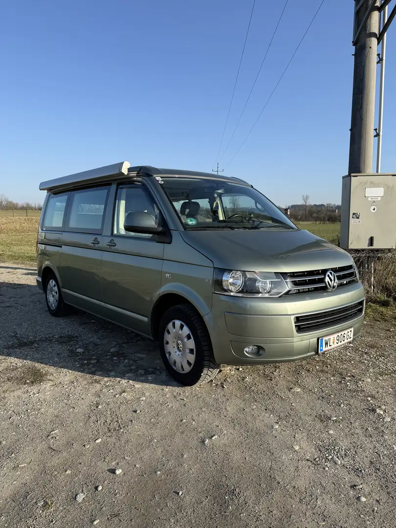 Volkswagen T5 California Comfortline Grün - 2
