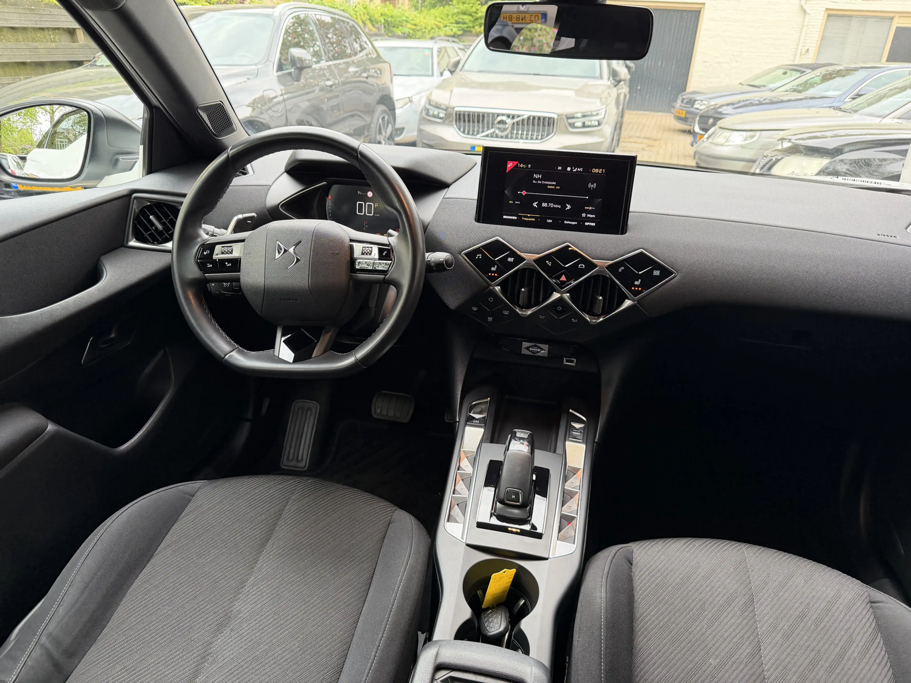 DS Automobiles DS 3 Crossback 1.2 PureTech Carplay Automaat Onderhoudsboekje — photo 4