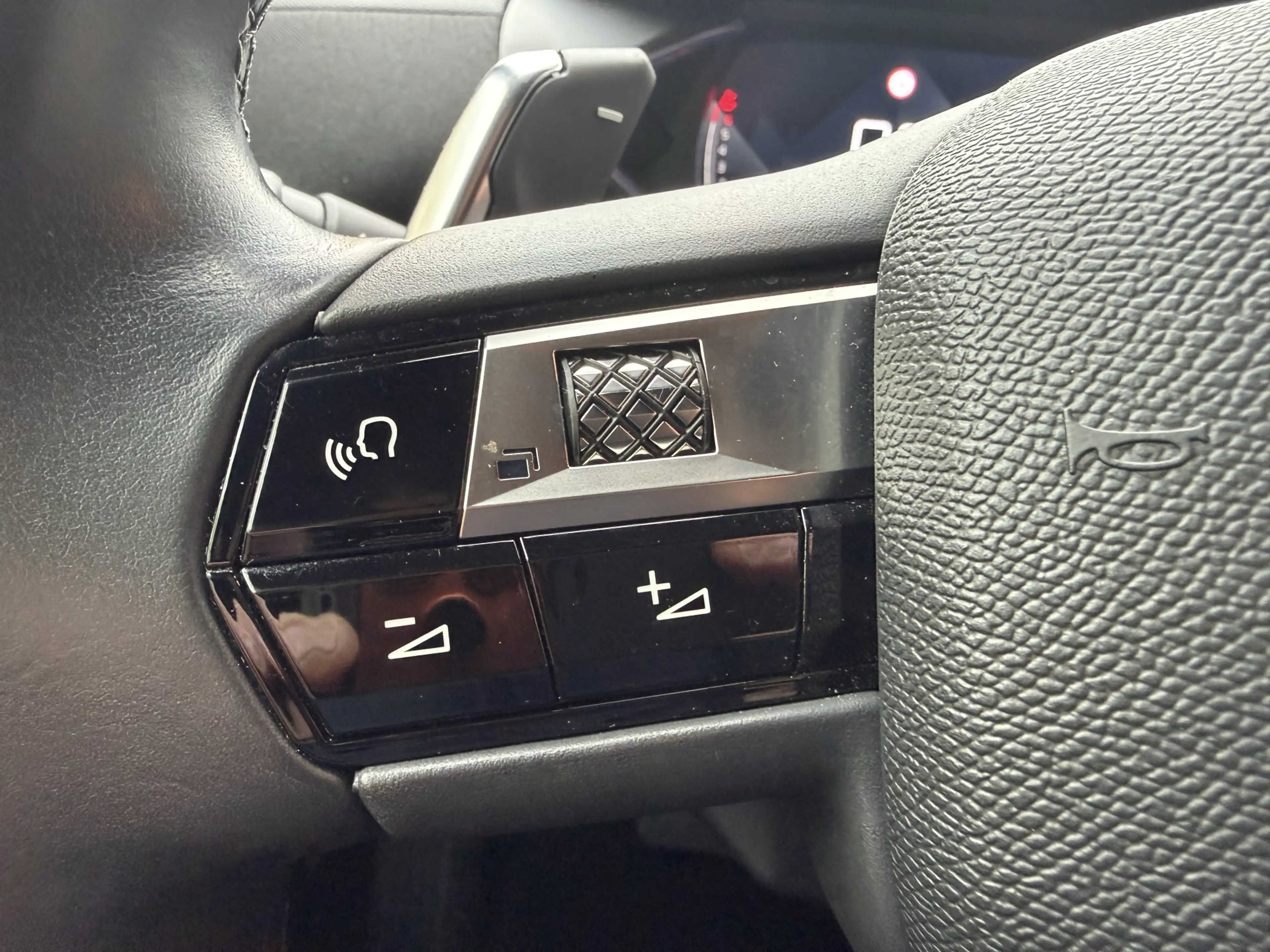 DS Automobiles DS 3 Crossback 1.2 PureTech Carplay Automaat Onderhoudsboekje — photo 17