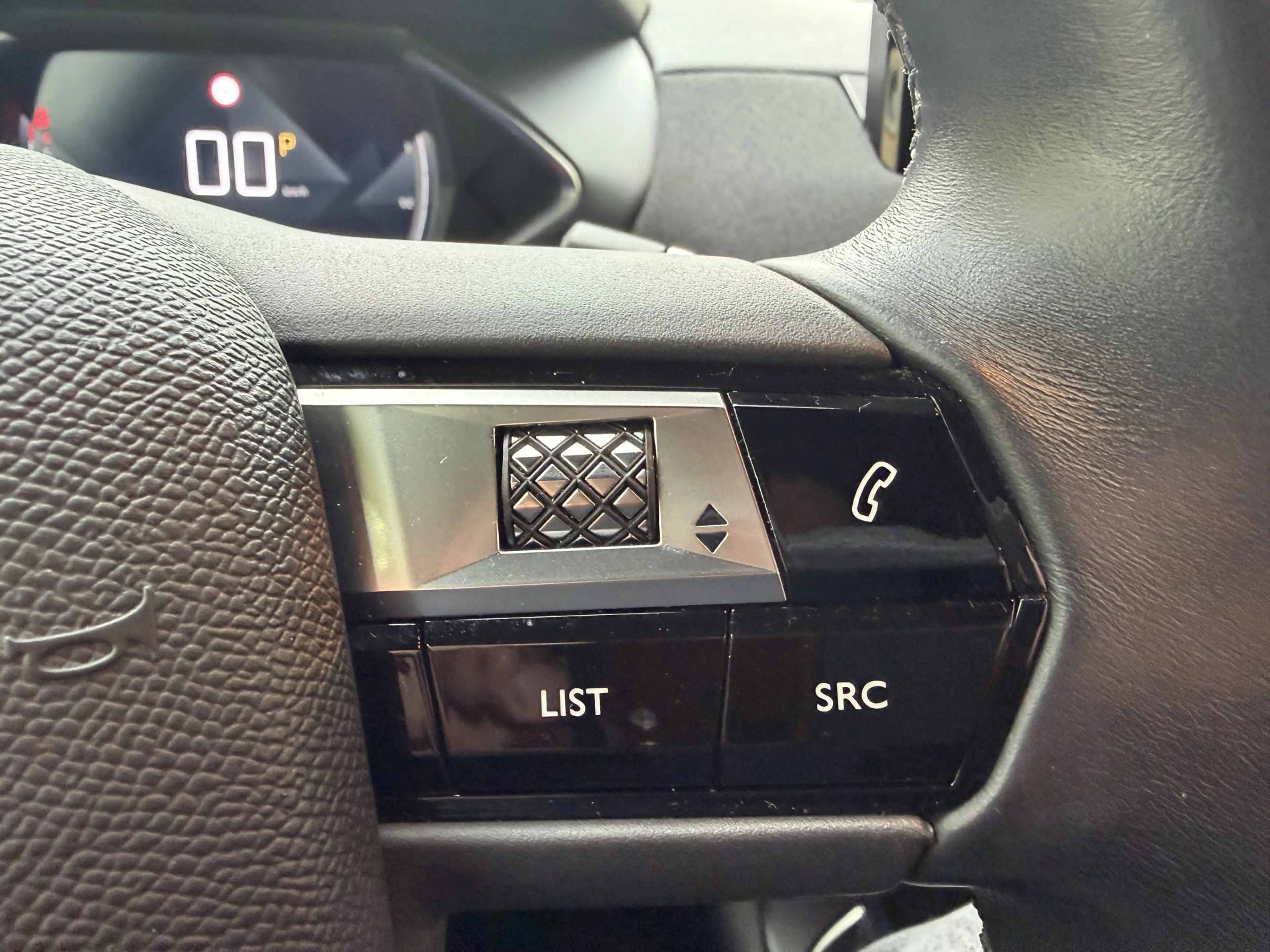 DS Automobiles DS 3 Crossback 1.2 PureTech Carplay Automaat Onderhoudsboekje — photo 19