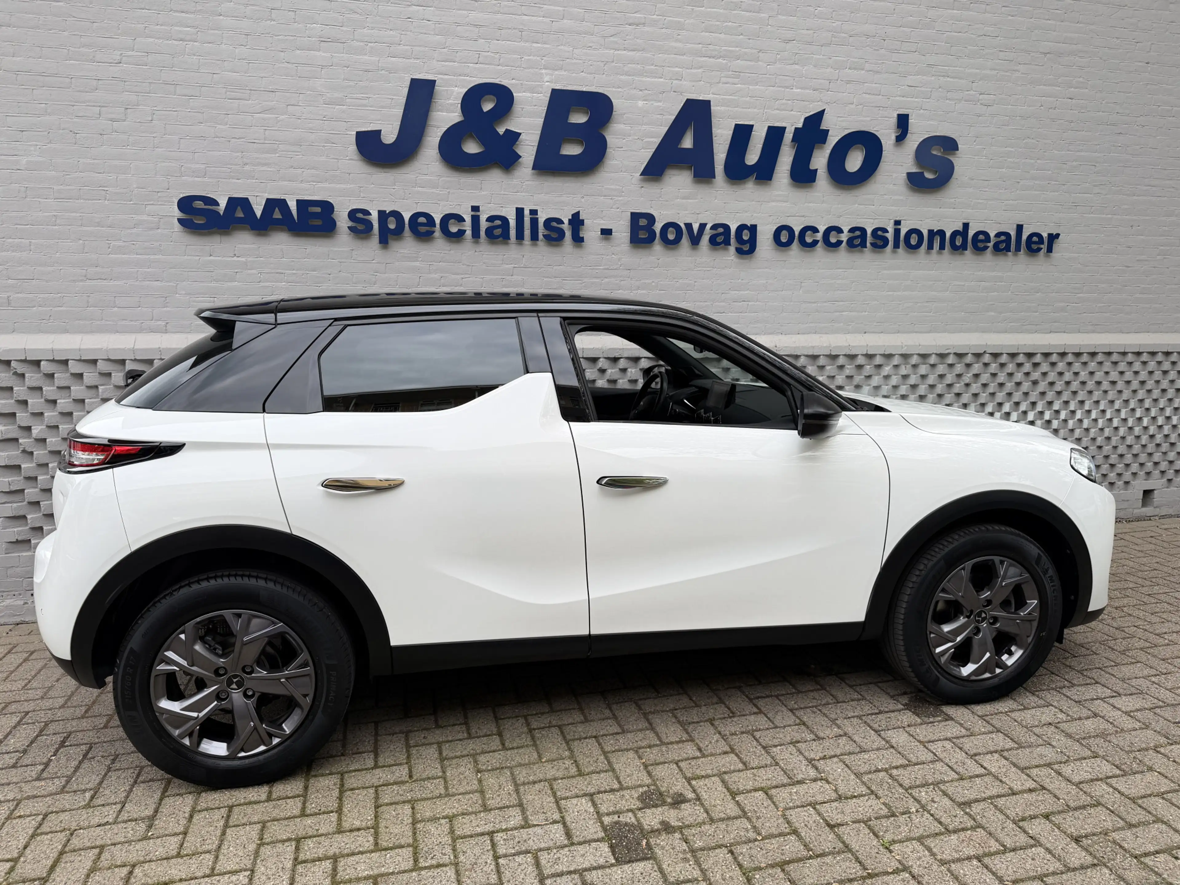 DS Automobiles DS 3 Crossback 1.2 PureTech Carplay Automaat Onderhoudsboekje — photo 3