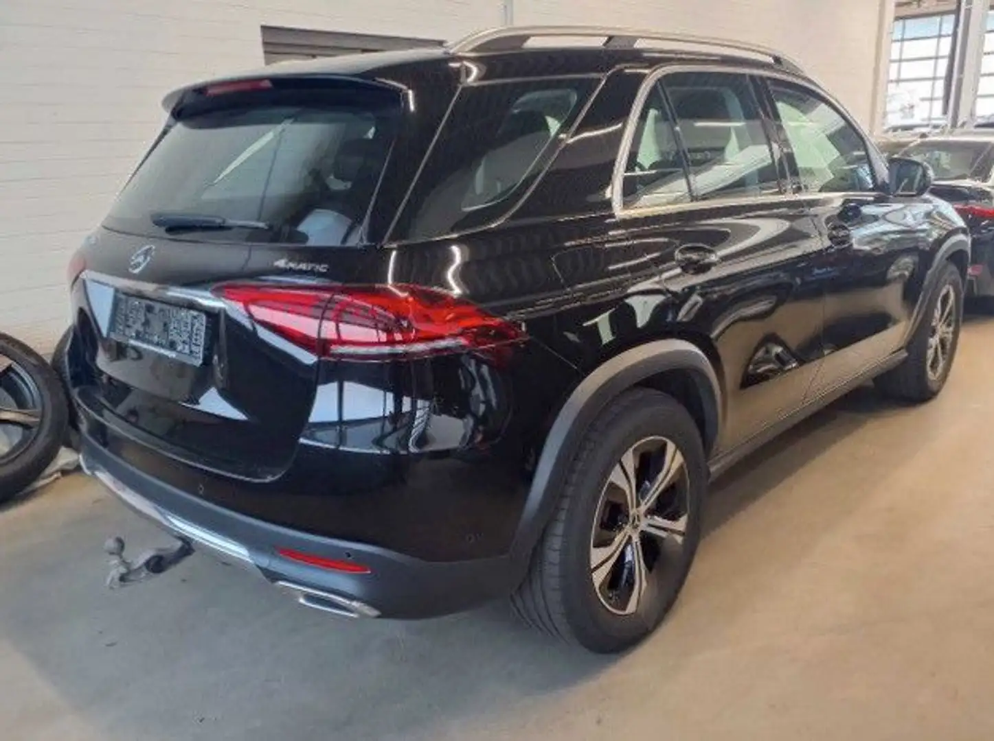 Mercedes-Benz GLE 350 e 4M LED 20" VLeder Nav+ DAB Kamera Spur Schwarz - 2