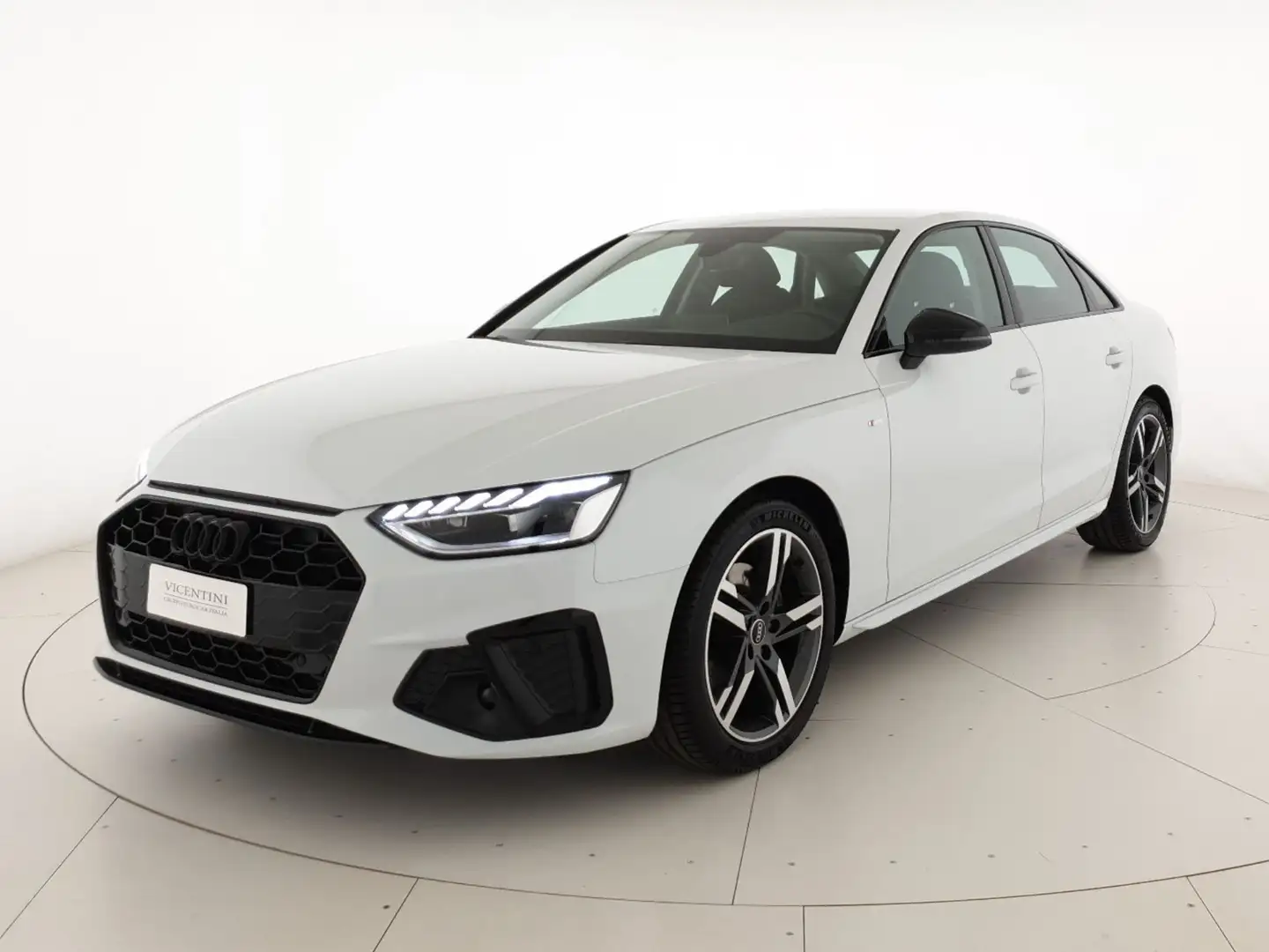 Audi A4 35TFSI 150CV S tronic S line Edition Bianco - 1